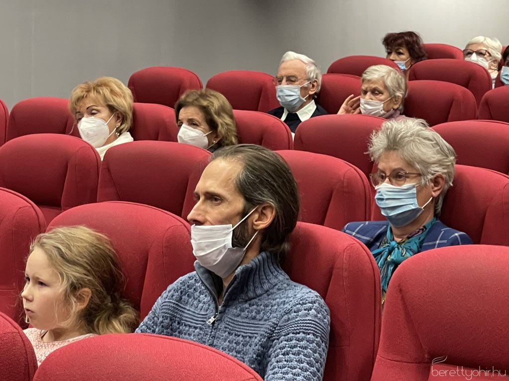 Advent harmadik vasárnapján 11